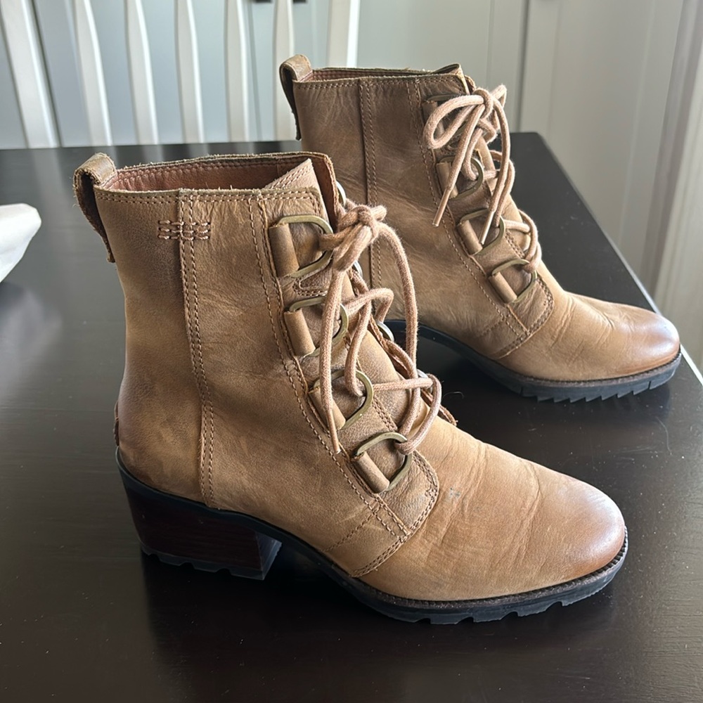 Sorel ‘Cate’ Booties